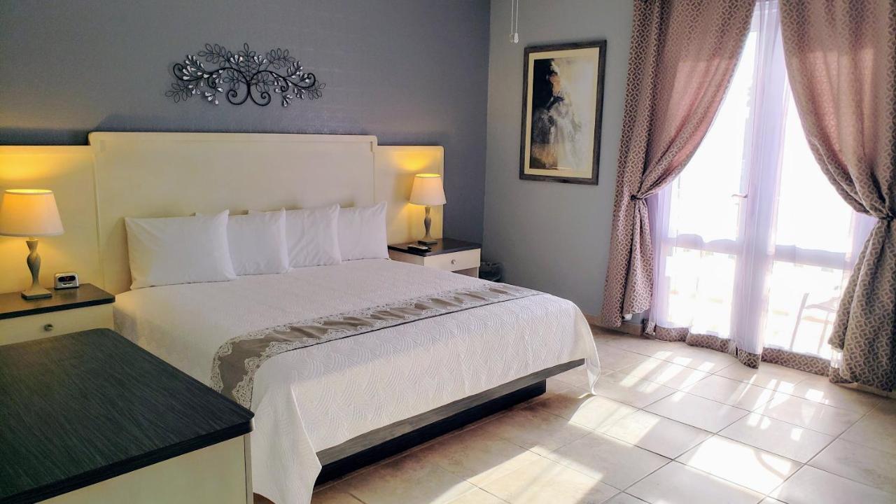 Combate Beach Resort Cabo Rojo Zewnętrze zdjęcie