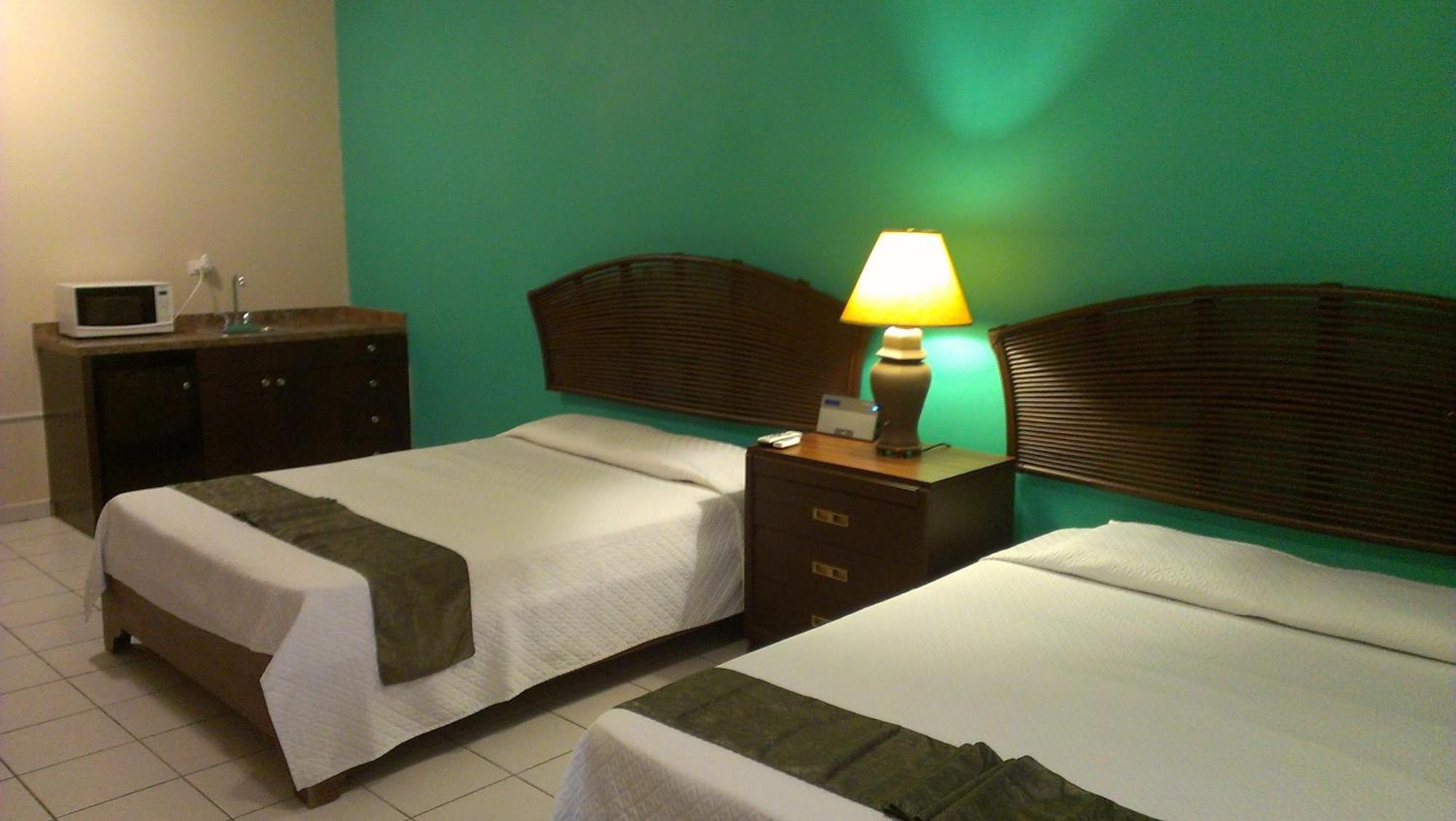 Combate Beach Resort Cabo Rojo Zewnętrze zdjęcie