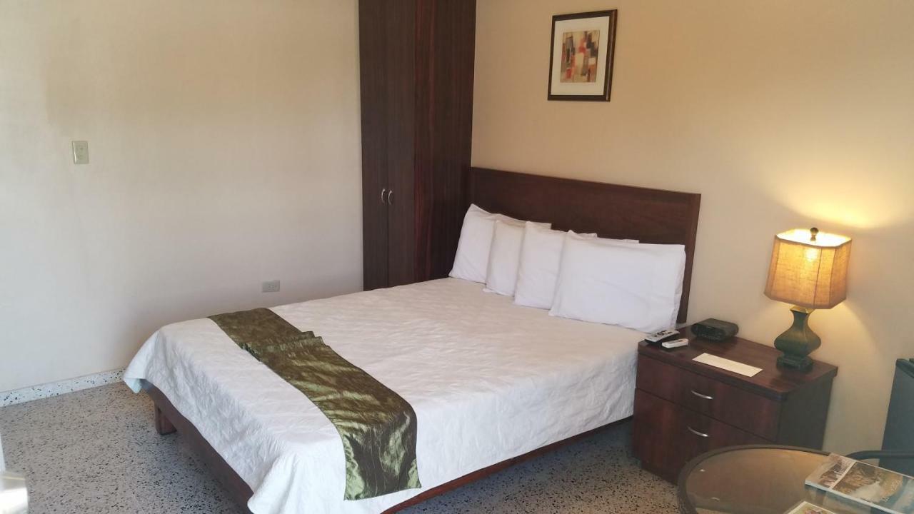 Combate Beach Resort Cabo Rojo Zewnętrze zdjęcie